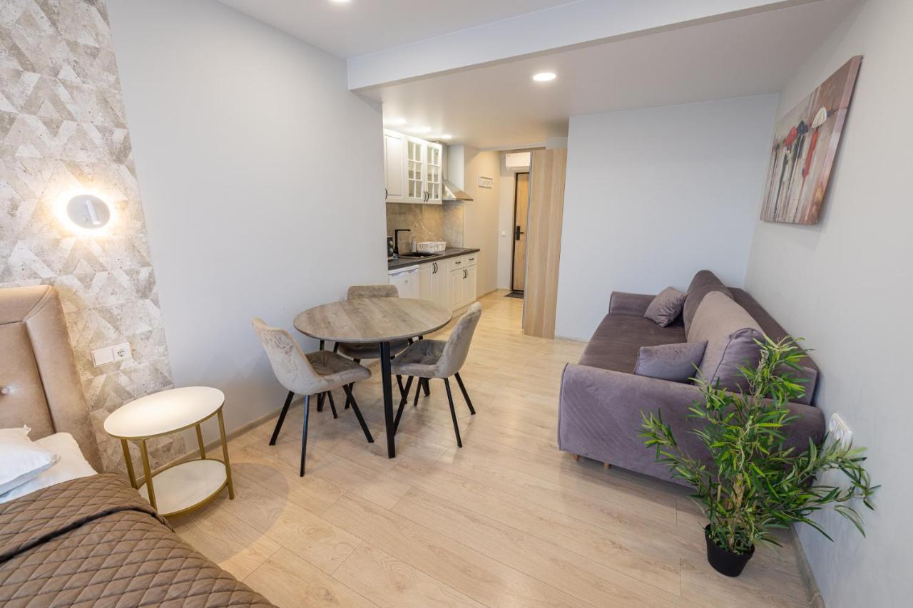 Dharma Stay Apartamentai Telšiai エクステリア 写真